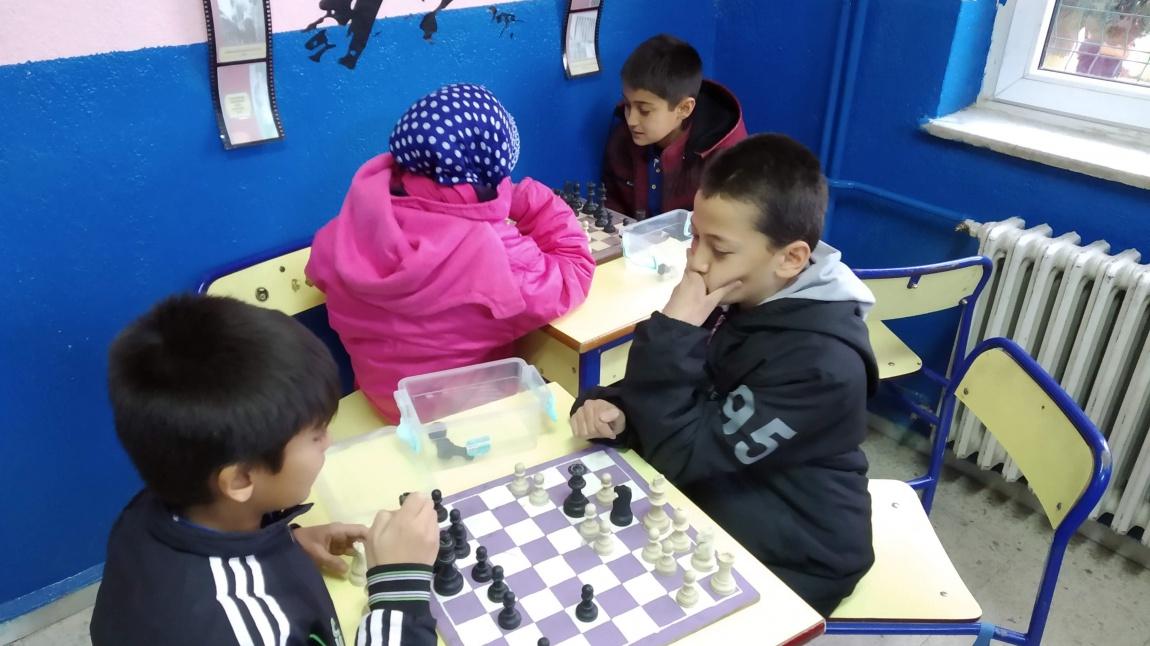 Satranç Turnuvamızın 4.Turu Tamamlandı.